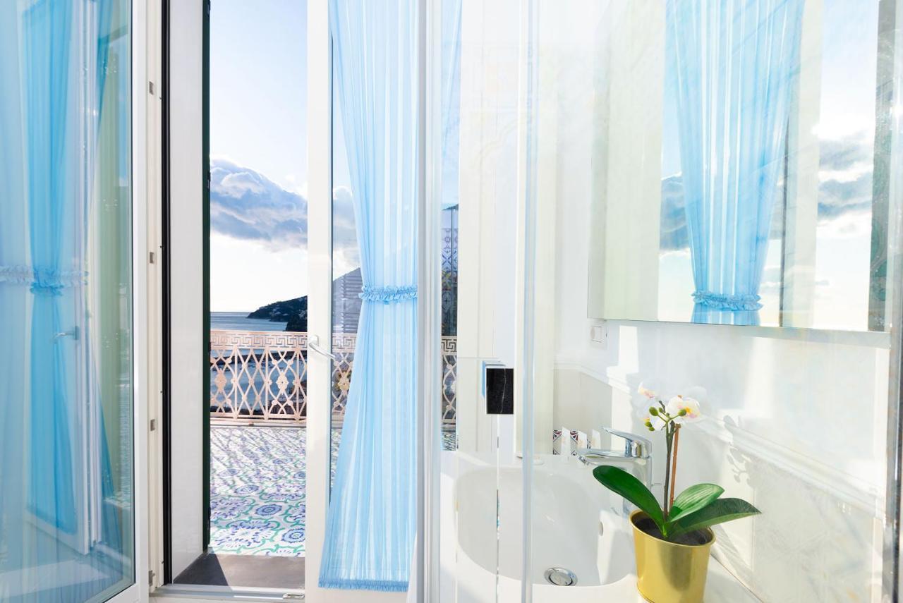 Amore Rentals - Palazzo Della Storia Amalfi Eksteriør bilde