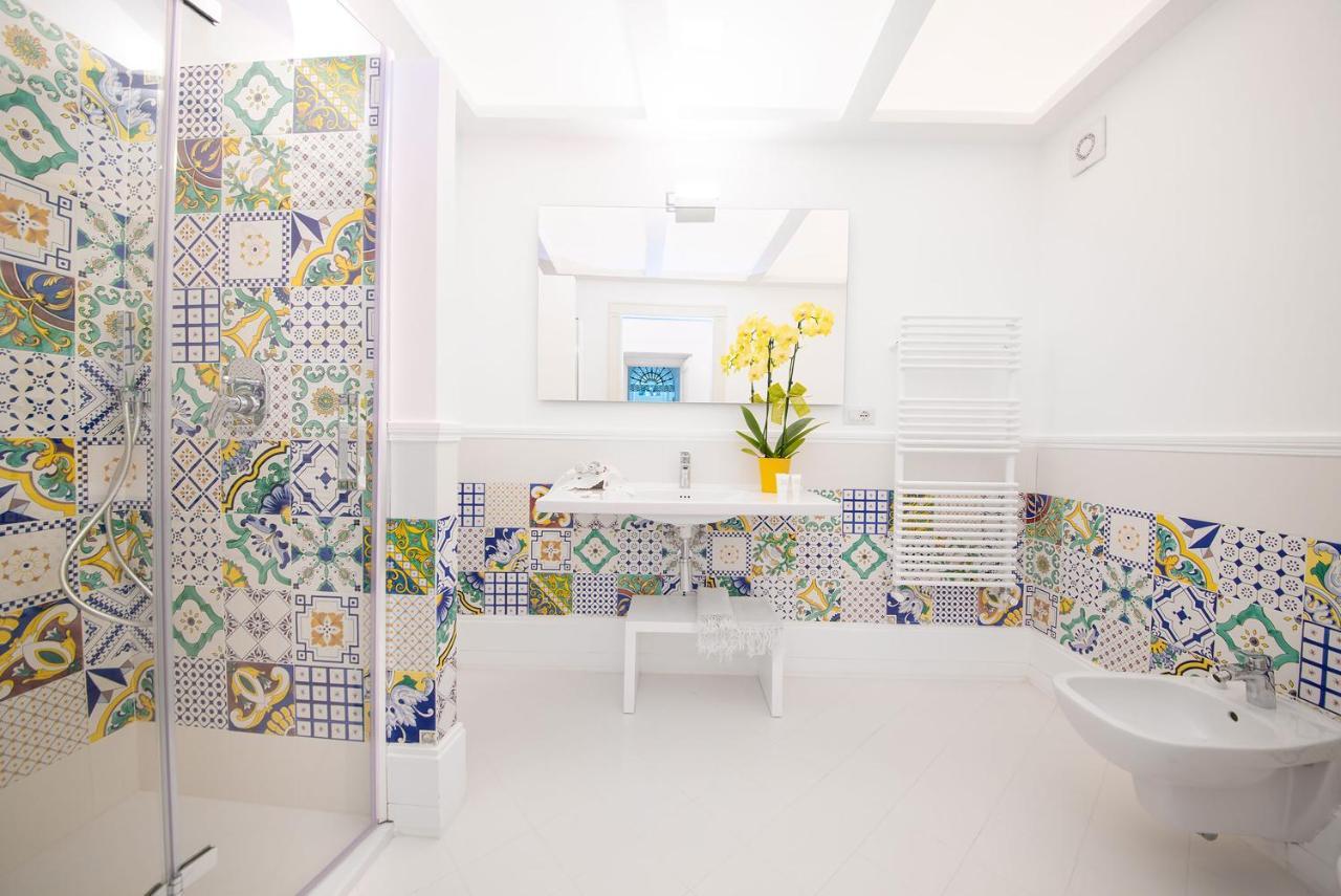 Amore Rentals - Palazzo Della Storia Amalfi Eksteriør bilde